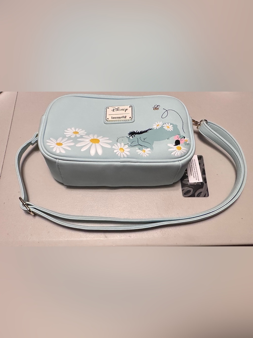 Adorable Disney Loungefly Eeyore, Piglet and Pooh Floral Crossbody Bag. New! - Picture 7 of 11